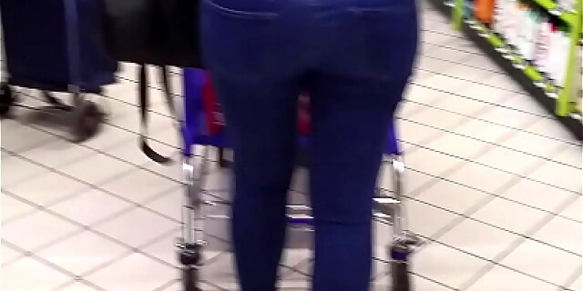 Beautiful Ass Walk At Store 2