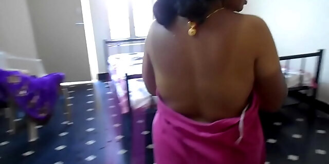 Telugu Bhabhi Shower Time Wid Audio ~720p~ =kingston=