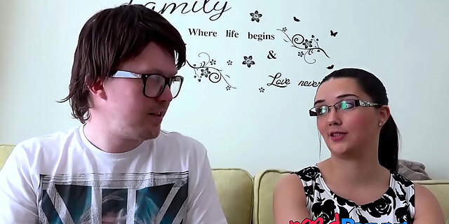 Nerdy Gamer Sucked Skillfully By A Cute Babe