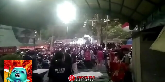 Duar Penampakan Suporter Di Desa Penari