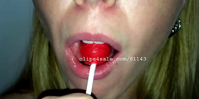 Mouth Fetish - Jessika Eating A Lollipop