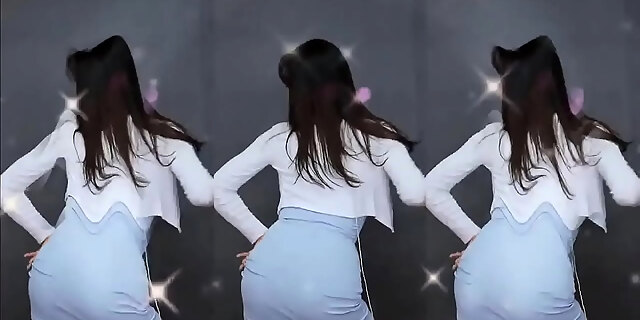 Jeehyeoun Sexy Dance In Blue Dress