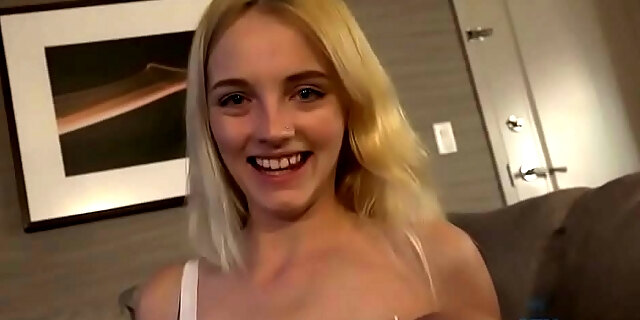 Super Cute Barely Legal 18 Year Old Teen Hookup In Vegas For Cash (pov Amateur)