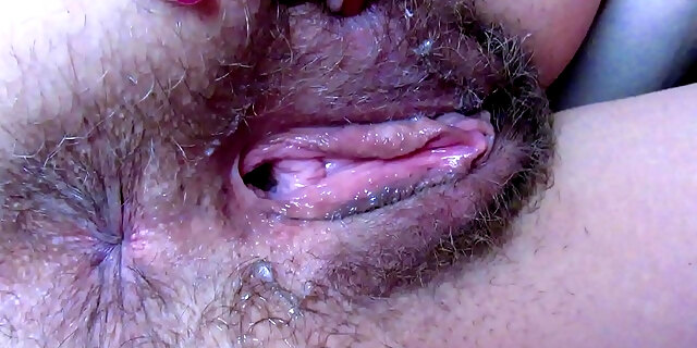 Extreme Close Up Wet Pussy Fucking With Huge Dildo . Big Clit , Big Labia ,hairy Cunt Gaping