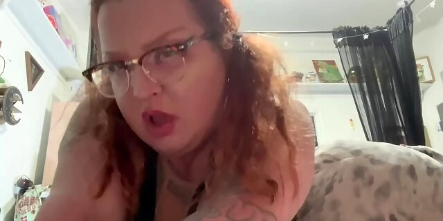Horny Ginger Fucks Her Wet Pussy And Moans Until She Cums