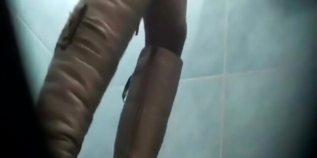 Unaware Teen Coed Hidden Cam Watched While Pissing In The College Toilet