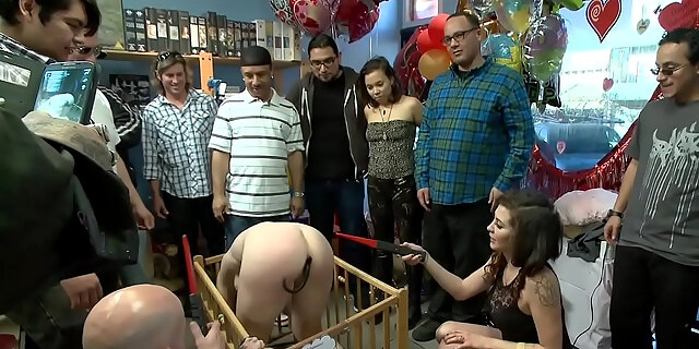 Sexy Slave Group Public Toyed In Shop